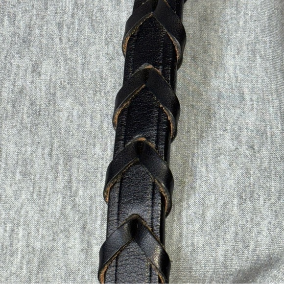 TORY 1.25” Laced Bridled Leather Belt Brass Buckle Size 26 - Picture 6 of 9